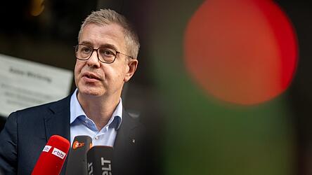 Berlins Finanzsenator Stefan Evers soll neue Aufgaben &uuml;bernehmen. (Archivbild)