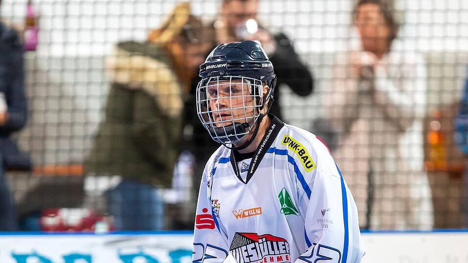 Tim Bernhard hat in dieser Saison bislang berufsbedingt noch keinen Einsatz für den IHC Atting absolviert. Gegen Merdingen wird sich dies am Samstag aber ändern. Tim Bernhard hat in dieser Saison bislang berufsbedingt noch keinen Einsatz für den IHC Atting absolviert. Gegen Merdingen wird sich dies am Samstag aber ändern.