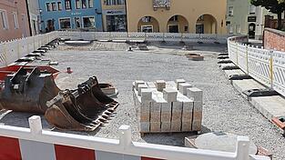 Die restlichen Pflasterarbeiten nach der Sommerpause werden herausfordernd.