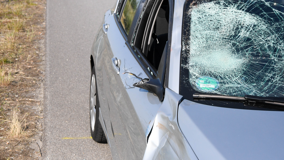 Ein 61-Jähriger wurde bei dem Unfall tödlich verletzt. Ein 61-Jähriger wurde bei dem Unfall tödlich verletzt.