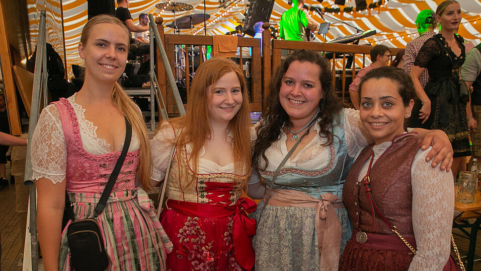 Die Partybilder von Freitag, 19. August 2022, aus dem Festzelt Nothaft.