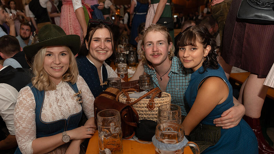 Die Partybilder vom Freitag, 11. August 2023, aus dem Festzelt Weckmann.