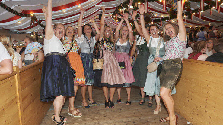 Die Partybilder vom Samstag, 17. August, aus dem Festzelt Lechner. Die Partybilder vom Samstag, 17. August, aus dem Festzelt Lechner.