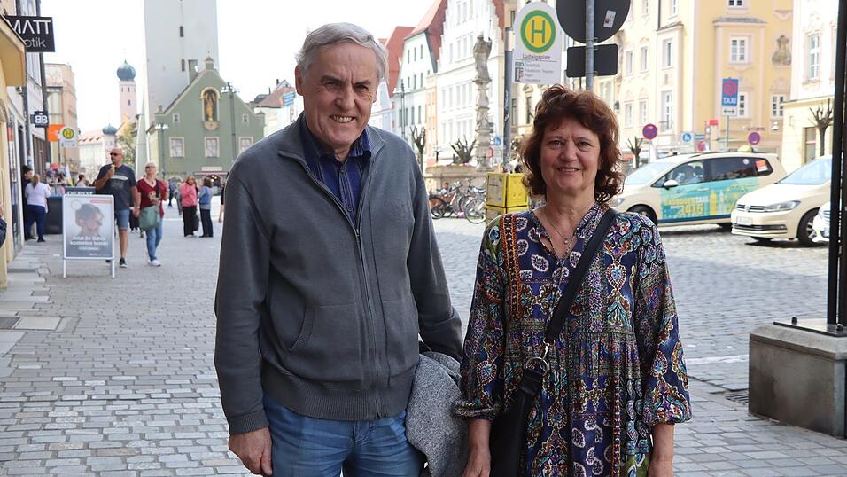 Martin Schaller und Susanne Garbers vom Verein Mehrgenerationenwohnen: 'Wir pflegen die Idee, bringen Bewohner und sorgen f&uuml;r Gemeinschaft, das ist unser Beitrag.'