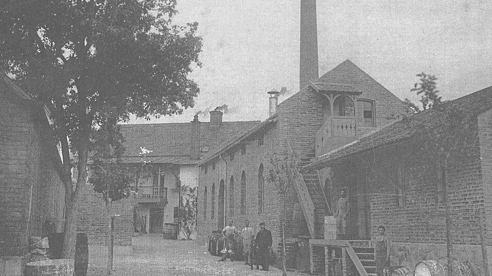 Am Westlichen Stadtgraben gab es ab 1835 die Seifenfabrik Scherl.