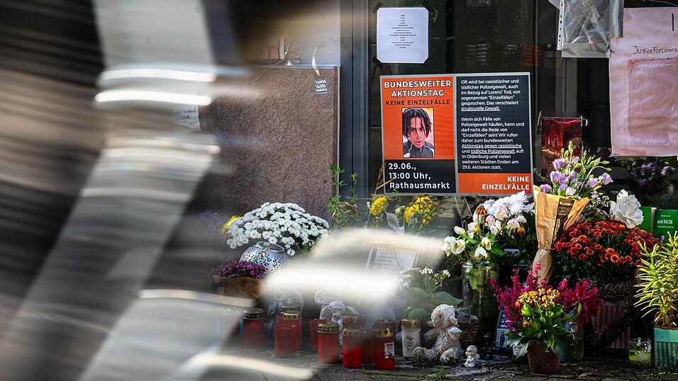 Nach dem gewaltsamen Tod des 21-j&auml;hrigen Lorenz in Oldenburg hat die Staatsanwaltschaft Anklage gegen einen Polizisten erhoben. (Archivbild)