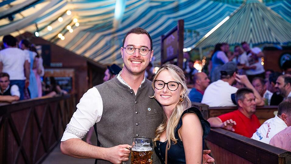 Die Partybilder vom Sonntag, 16. August, aus dem Festzelt Wenisch. Die Partybilder vom Sonntag, 16. August, aus dem Festzelt Wenisch.