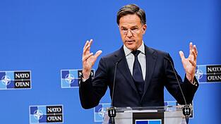 Rutte: «Putin muss wissen, dass ein Atomkrieg niemals gewonnen werden kann und niemals geführt werden darf.» (Archivbild) Rutte: «Putin muss wissen, dass ein Atomkrieg niemals gewonnen werden kann und niemals geführt werden darf.» (Archivbild)