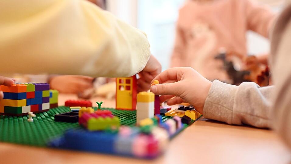 In zwei Kindertagesst&auml;tten in der Stadt soll es einige Ver&auml;nderungen geben, damit die Frage nach der Verteilung gel&ouml;st werden kann.