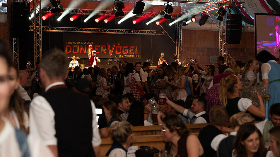 Die Partybilder vom Samstag, 12. August 2023, aus dem Festzelt Weckmann.