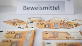 Die Polizei spricht von einem großen Ermittlungserfolg. Die Polizei spricht von einem großen Ermittlungserfolg.