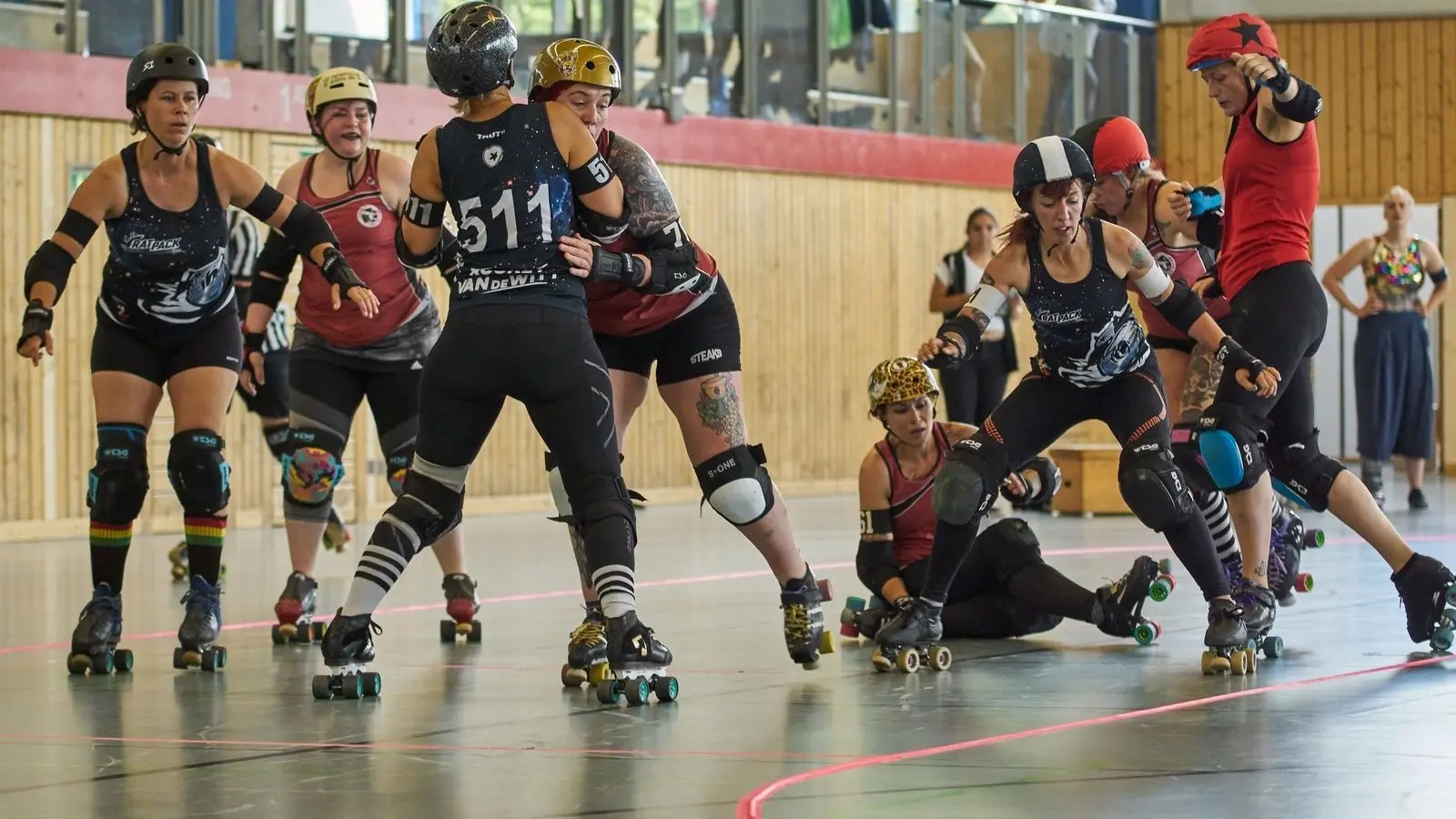 In Regensburg steigt ein Roller-Derby-Doubleheader