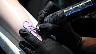 Die geometrischen Formen sollen die Anfangsbuchstaben 'O' und 'D' f&uuml;r den englischen Begriff 'Organ Donor' (Organspender) bilden.