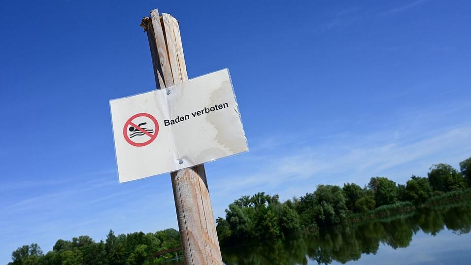 Im September wurde wegen zu vielen Fäkalkeimen Baden im Zusmarshauser Rothsee verboten. (Symbolbild) Im September wurde wegen zu vielen Fäkalkeimen Baden im Zusmarshauser Rothsee verboten. (Symbolbild)