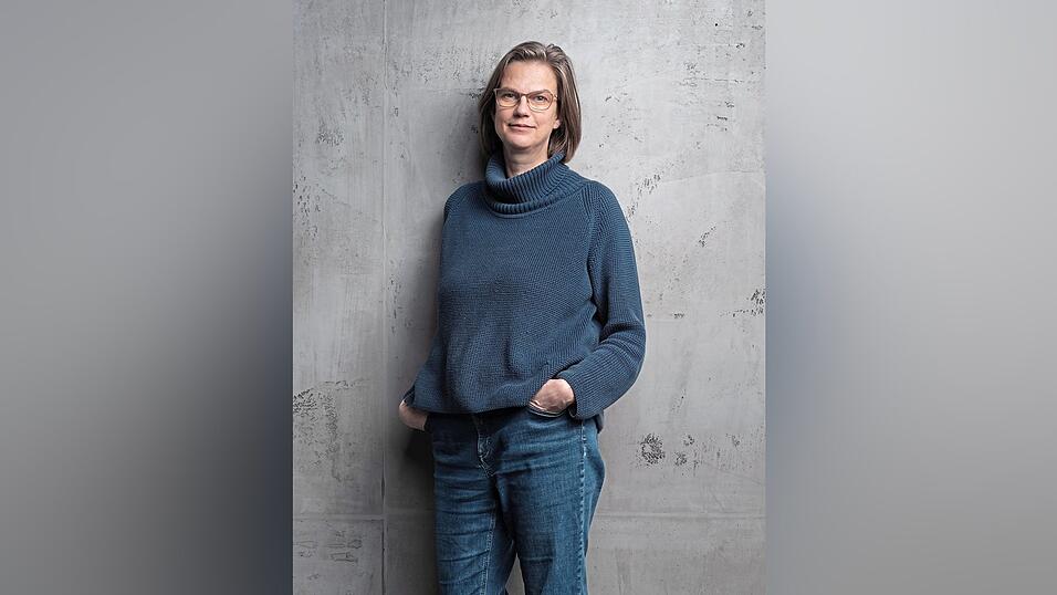 Nicole Pötter findet, es müsste über die Probleme gesprochen werden, die hinter einem übermäßigen Social-Media-Konsum stecken. Ein Handyverbot sei zu einseitig. (Archiv) Nicole Pötter findet, es müsste über die Probleme gesprochen werden, die hinter einem übermäßigen Social-Media-Konsum stecken. Ein Handyverbot sei zu einseitig. (Archiv)