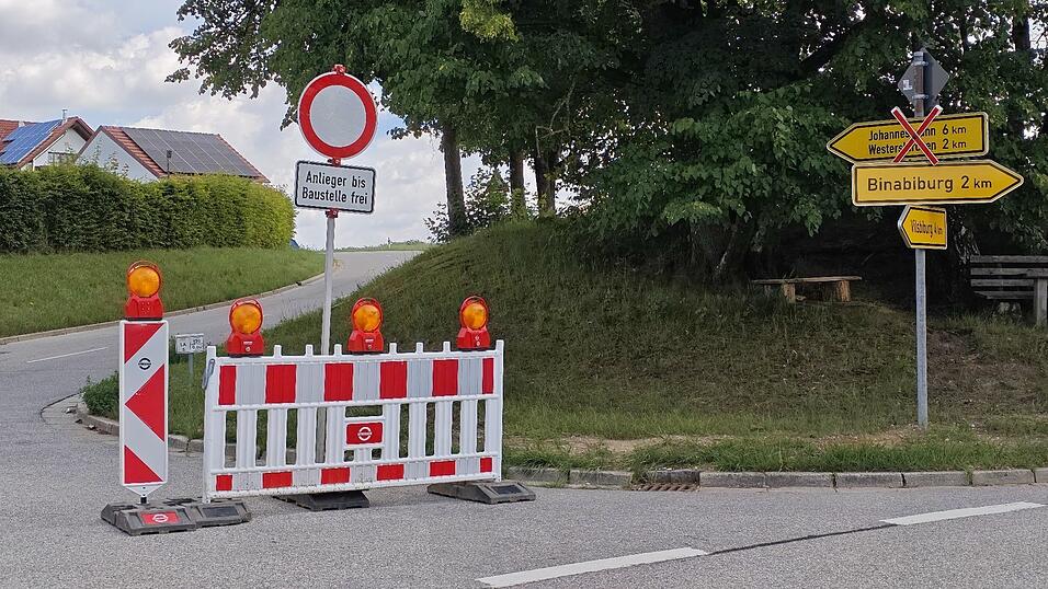 Noch bis voraussichtlich 17. Juli ist die LA5 zwischen Frauensattling und Westerskirchen gesperrt. Noch bis voraussichtlich 17. Juli ist die LA5 zwischen Frauensattling und Westerskirchen gesperrt.