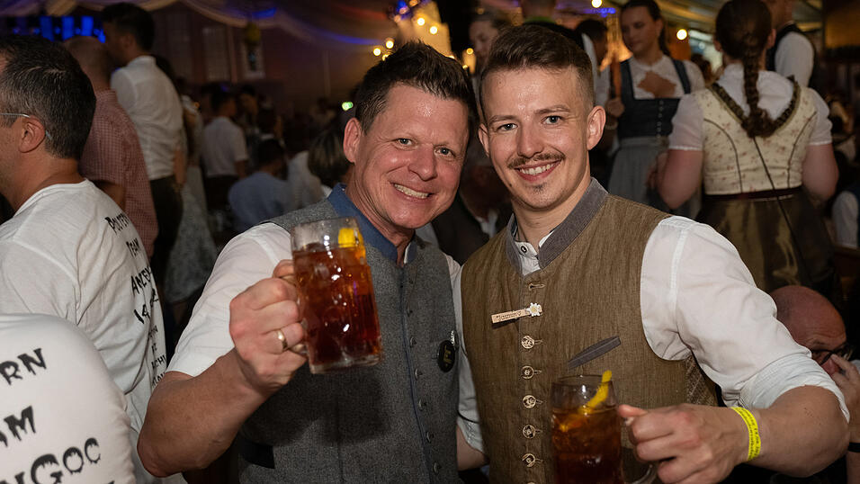 Die Partybilder vom Montag, 14. August 2023, aus dem Festzelt Wenisch. Die Partybilder vom Montag, 14. August 2023, aus dem Festzelt Wenisch.