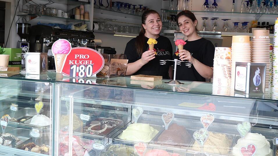 Luana und Fernanda verkaufen Eis im Center-Italia.