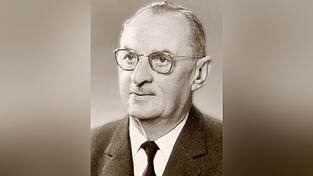 Fritz Kammermeier war einer der ersten Träger der Goldenen Bürgermedaille. Fritz Kammermeier war einer der ersten Träger der Goldenen Bürgermedaille.