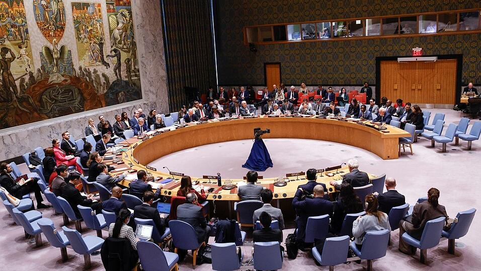 Ein umstrittener US-Resolutionsentwurf soll am Montag auch in den UN-Sicherheitsrat eingebracht werden. (Archivbild) Ein umstrittener US-Resolutionsentwurf soll am Montag auch in den UN-Sicherheitsrat eingebracht werden. (Archivbild)