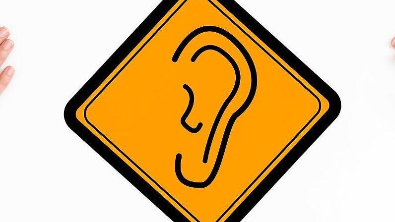 Im Internet gibt es viele H&uuml;rden f&uuml;r taube Menschen.