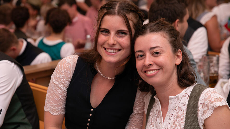 Die Partybilder vom Samstag, 16. August, aus dem Festzelt Greindl. Die Partybilder vom Samstag, 16. August, aus dem Festzelt Greindl.