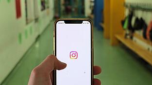 In W&ouml;rth m&uuml;ssen Sch&uuml;ler ihr Handy vor dem Unterricht abgeben.