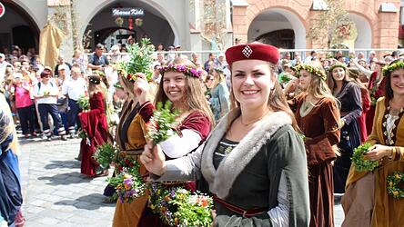 Noch einmal füllte sich die Landshuter Altstadt mit mittelalterlichen Gestalten.