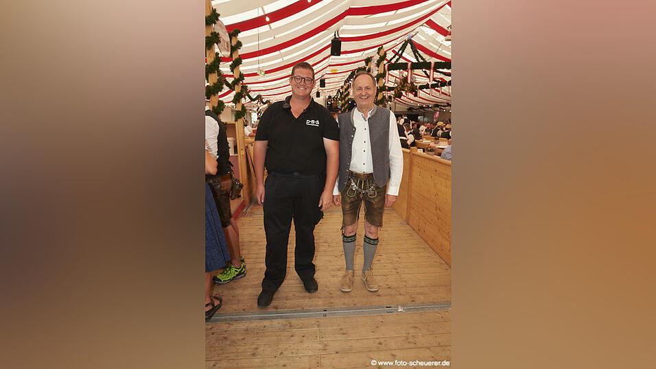 Die Partybilder vom Samstag, 13. August 2022, aus dem Festzelt Lechner.