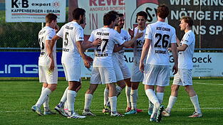 Mit der DJK Vilzing und dem ASV (hier im Bild) beheimatet Cham gleich zwei hochklassige Amateurteams.