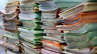 Sch&auml;tzungen zufolge werden nur etwa ein bis drei Prozent aller in Deutschland gesprochenen Gerichtsurteile der &Ouml;ffentlichkeit zug&auml;nglich gemacht. (Symbolbild)