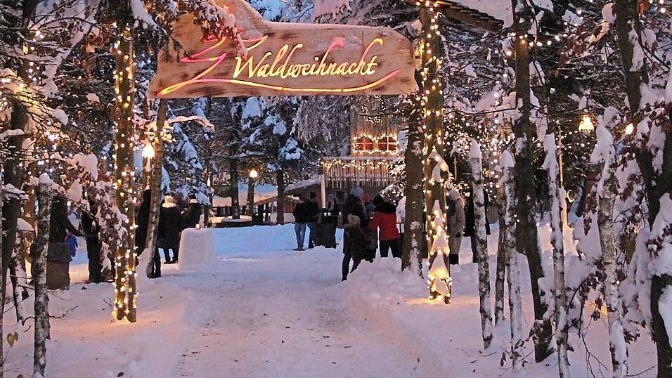 Waldweihnacht garantiert Weihnachtsromantik mit besonderer Atmosph&auml;re.