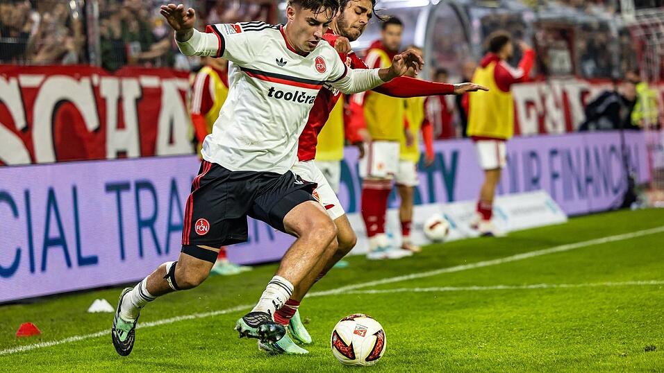 Es ging umkämpft zur Sache zwischen Nürnberg und Cottbus. Es ging umkämpft zur Sache zwischen Nürnberg und Cottbus.