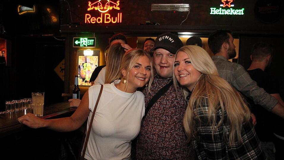 So wurde am Samstag, 23. Oktober, im Beatschuppen in Landshut gefeiert - die Partybilder. So wurde am Samstag, 23. Oktober, im Beatschuppen in Landshut gefeiert - die Partybilder.