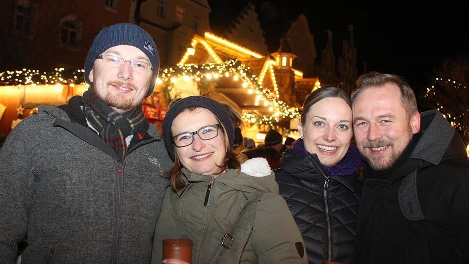Weihnachtszeit am Christkindlmarkt und bei der H&uuml;ttengaudi in Landshut.