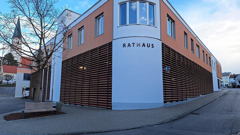 Im Rathaus gibt es einen neuen Chef.