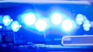 Die Polizei sperrte das Gebiet um den Fundort ab. (Symbolbild)