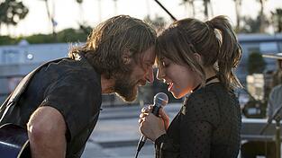 In acht Kategorien nominiert: 'A Star Is Born' mit Bradley Cooper als Eddie Brock und Lady Gaga als Ally In acht Kategorien nominiert: 'A Star Is Born' mit Bradley Cooper als Eddie Brock und Lady Gaga als Ally