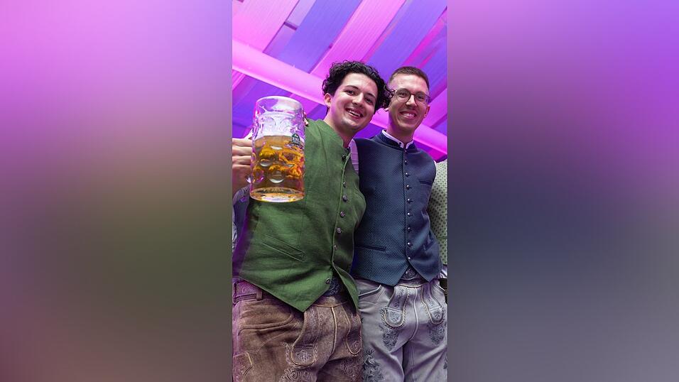 Die Partybilder vom Freitag, 7. August, aus dem Festzelt Wenisch. Die Partybilder vom Freitag, 7. August, aus dem Festzelt Wenisch.