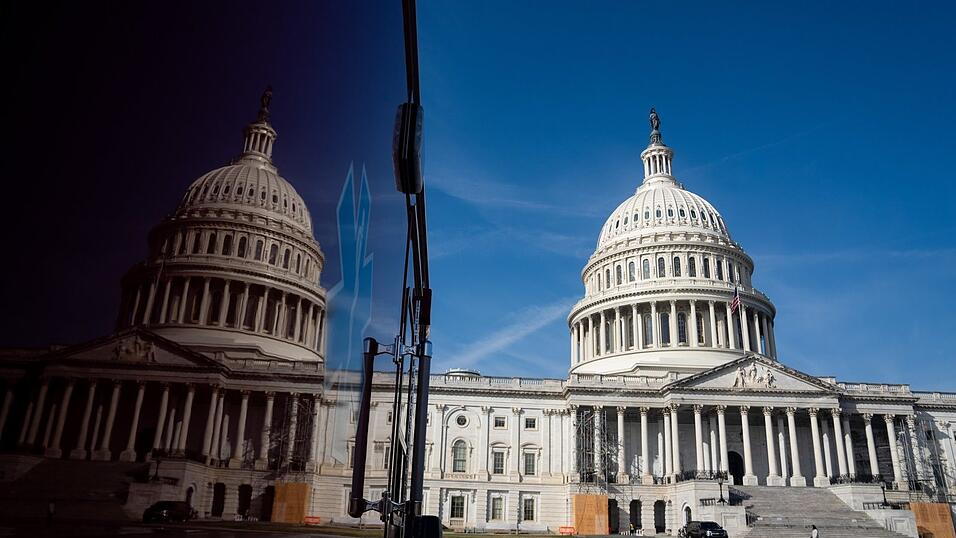 Diese Woche wird sich die Aufmerksamkeit der Finanzm&auml;rkte wohl auf den Dienstag und den Donnerstag fokussieren. Die Midterms senden wichtige Signale aus.