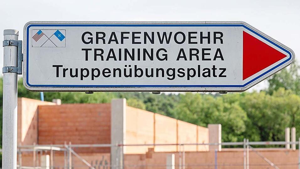 Nach einer ruhigeren Zeit 'zwischen den Jahren' soll in Grafenwöhr die Ausbildung ukrainischer Soldaten wieder intensiviert werden. Nach einer ruhigeren Zeit 'zwischen den Jahren' soll in Grafenwöhr die Ausbildung ukrainischer Soldaten wieder intensiviert werden.