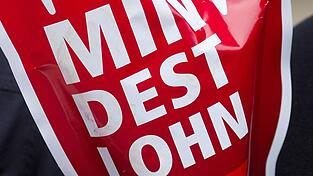 Der Mindestlohn in Deutschland soll auf 14,60 Euro steigen.