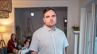 Oliver Bernts Online-Petition, die das Aus für das Familienstartgeld in Bayern verhindern soll, hat einen Nerv getroffen. Oliver Bernts Online-Petition, die das Aus für das Familienstartgeld in Bayern verhindern soll, hat einen Nerv getroffen.