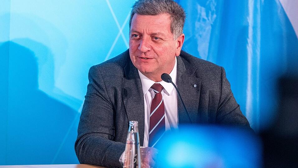 Christian Bernreiter (CSU) ist bayerischer Verkehrsminister. (Archivbild) Christian Bernreiter (CSU) ist bayerischer Verkehrsminister. (Archivbild)