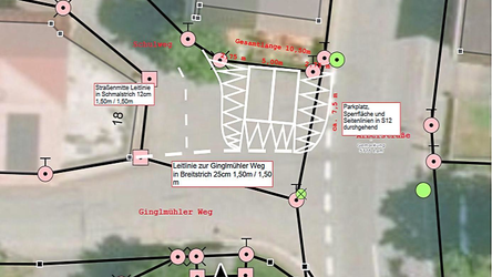 Vor dem Chill & Grill werden an der Stirnseite zwei Parkpl&auml;tze markiert. Au&szlig;erhalb dieser Fl&auml;chen ist das Parken nicht mehr erlaubt. G&auml;sten stehen ausreichend Parkm&ouml;glichkeiten auf dem Parkplatz P2 beim Sportgel&auml;nde oder dem Parkplatz in der Arberstra&szlig;e zur Verf&uuml;gung.