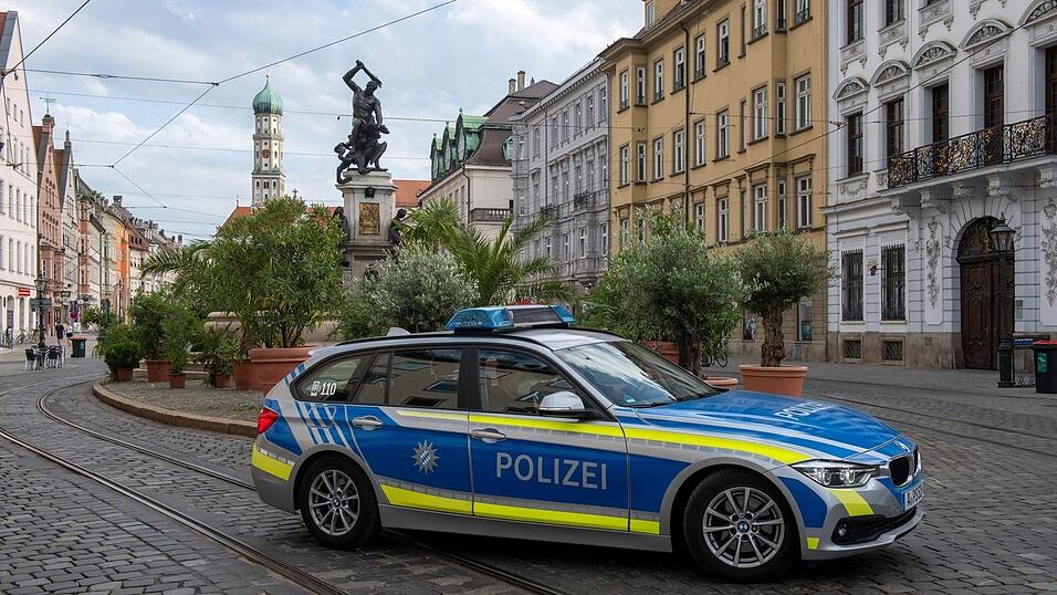 Auf Augsburgs bekanntester Partymeile, der Maximilianstra&szlig;e, soll es zu einer homophoben Gewalttat gekommen sein. (Archivbild)