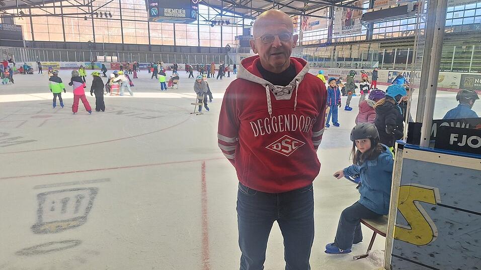 Jiri Ehrenbergers zweite Heimat ist das Deggendorfer Eisstadion an der Trat.