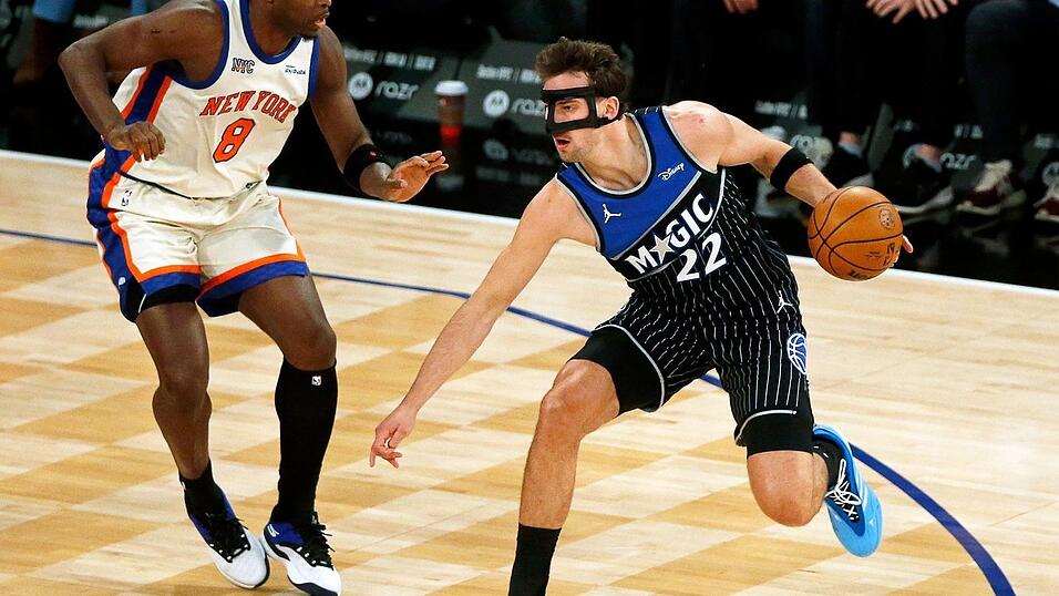 Franz Wagner (r) wird den Orlando Magic erst einmal fehlen. Franz Wagner (r) wird den Orlando Magic erst einmal fehlen.