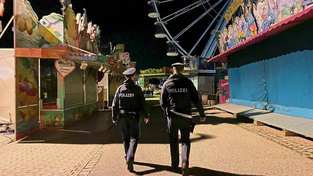 Nach dem Kirta 2025 war der Angeklagte mit Polizisten aneinandergeraten, leistete Widerstand und verletzte einen Beamten dabei. Nach dem Kirta 2025 war der Angeklagte mit Polizisten aneinandergeraten, leistete Widerstand und verletzte einen Beamten dabei.