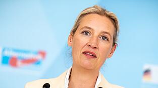 Alice Weidel, Bundesvorsitzende und Fraktionsvorsitzende der AfD, hat Regensburg verlassen.